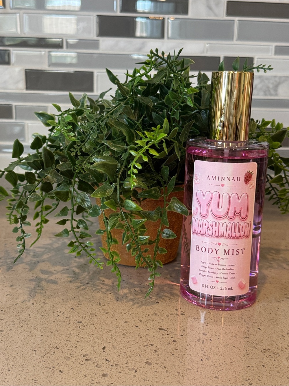 AMINNAH - YUM MARSHMALLOW BODY MIST